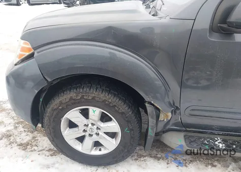 2012 Nissan Pathfinder Sv z USA, uszkodzony, nr VIN 5N1AR1NB4CC637689